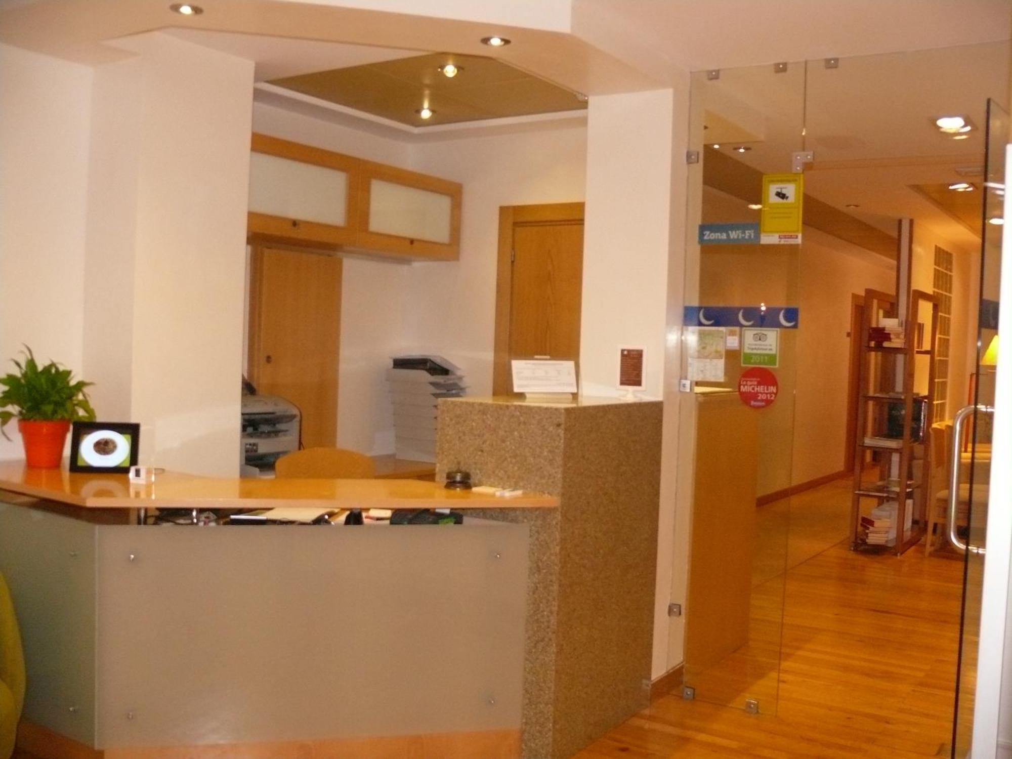 Hotel Nochendi Cangas de Onis Bagian luar foto