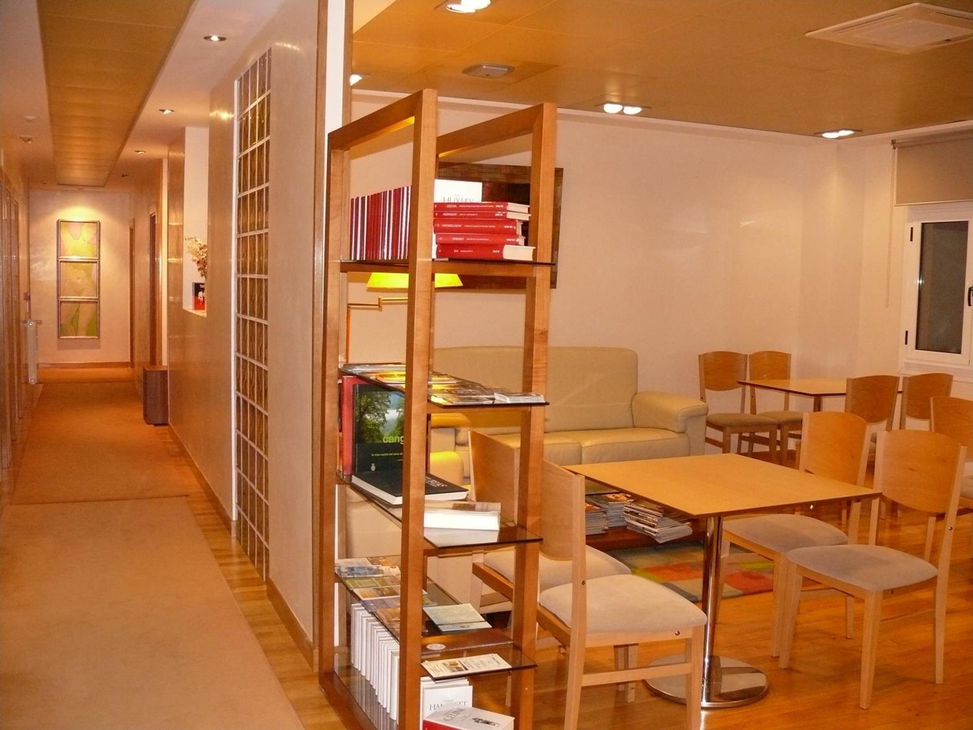 Hotel Nochendi Cangas de Onis Bagian luar foto