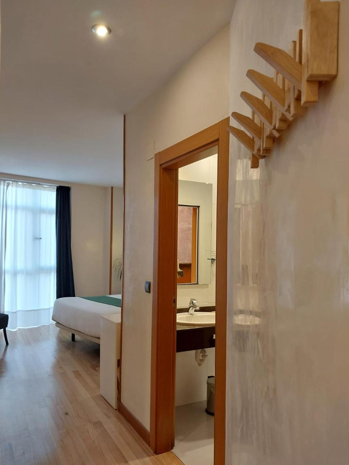 Hotel Nochendi Cangas de Onis Bagian luar foto
