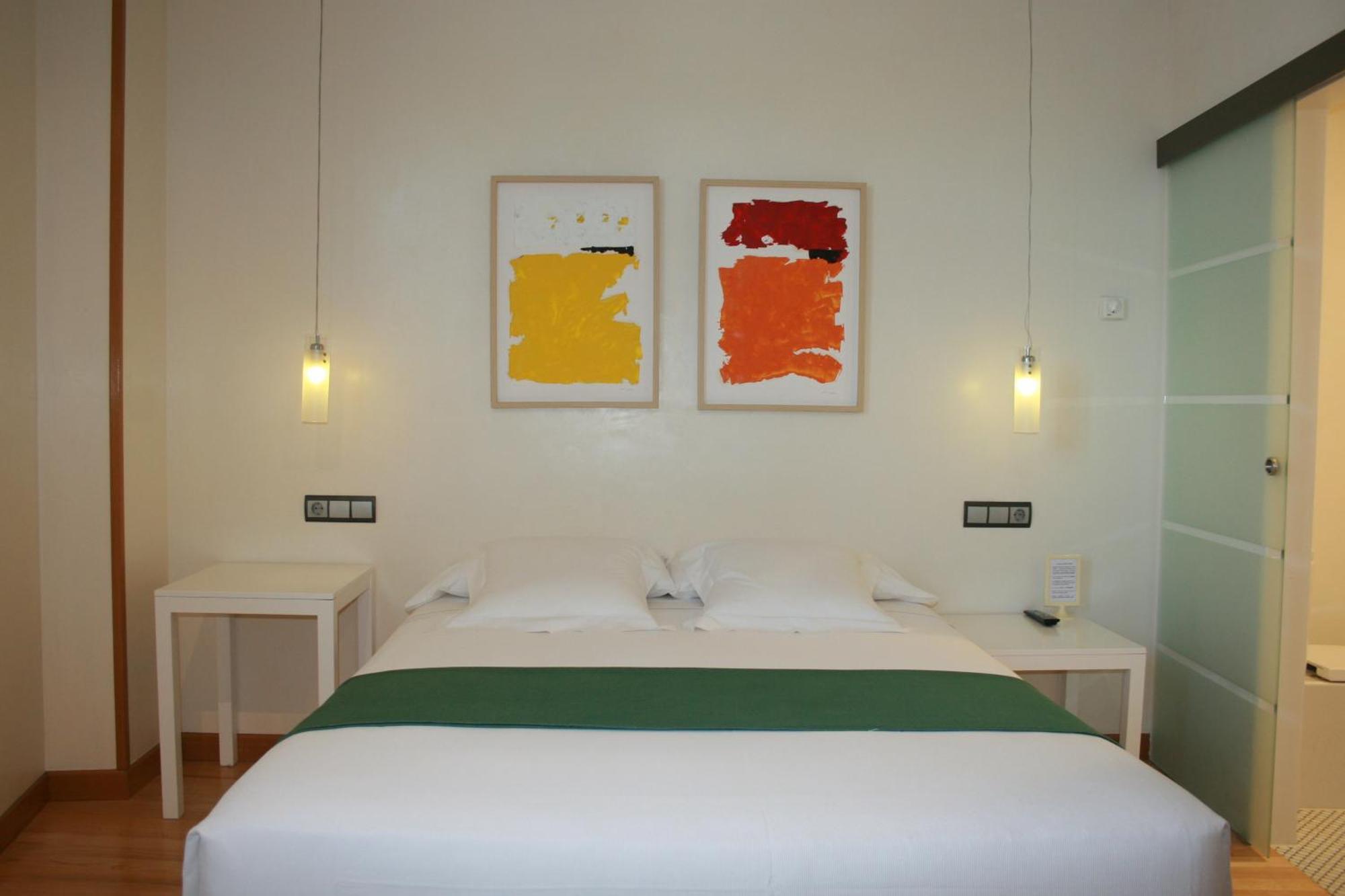 Hotel Nochendi Cangas de Onis Bagian luar foto